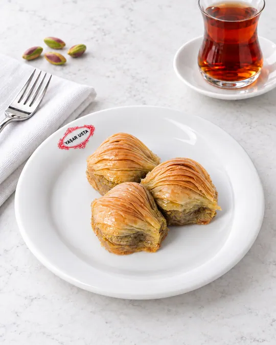 Midye Baklava