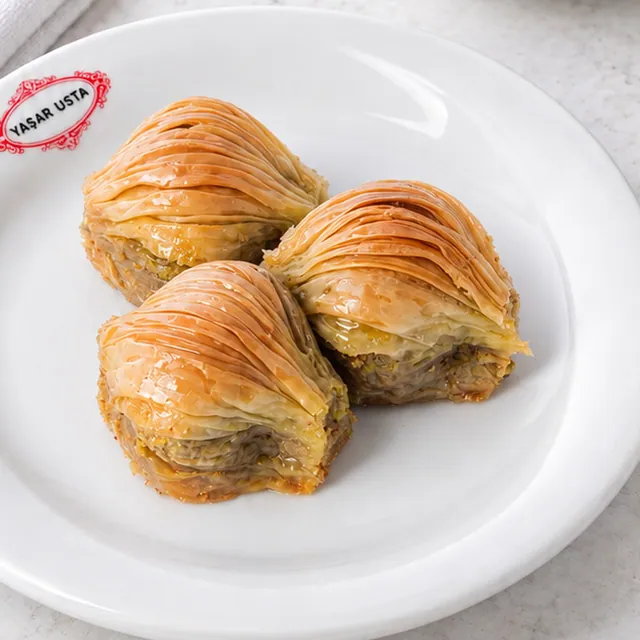 Midye Baklava